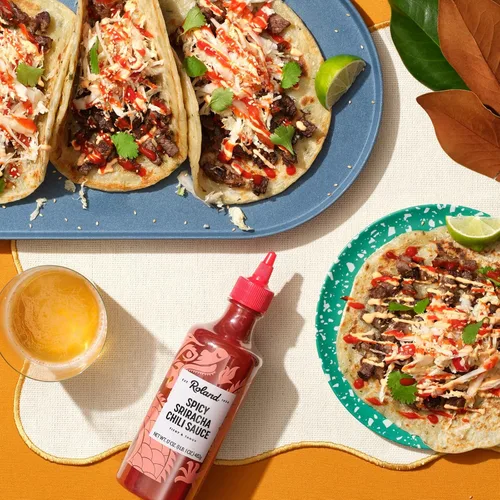 Vista 4 de Roland Foods Salsa picante de sriracha, comida importada especial, 17 onzas, paquete de 1