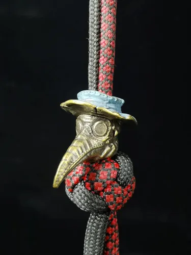 Vista 2 de Retro latón Plague Doctor edc perlas llavero DIY accesorios cuentas de paracord