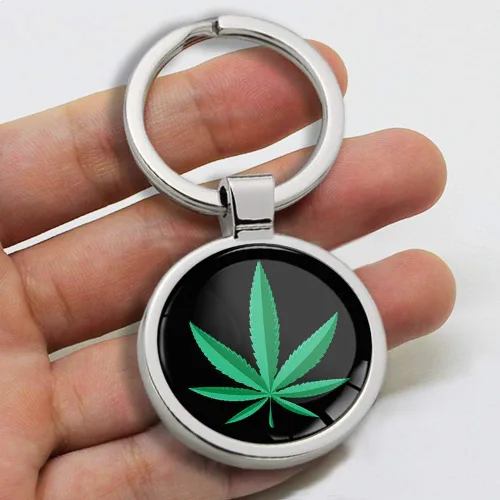 Vista 3 de 3D Metal Marihuana Hoja Cannabis Weed Llavero Llavero Regalo Hombres Mujeres Llavero Caja de Regalo KK 157