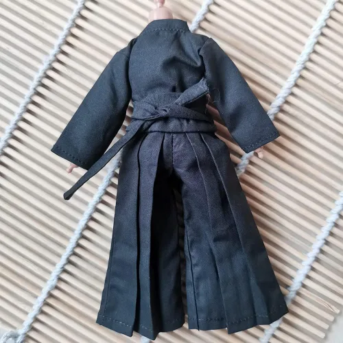 Vista 4 de 1/12 Samurai Kimono Ropa para 6" 6" 1:12 Figura de acción 1:12 Ropa de muñeca (parte superior negra y pantalones)