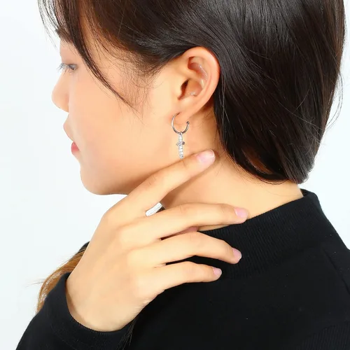 Vista 4 de G23 - Aros de titanio 20G para orejas sensibles, accesorios inferiores AAA CZ Cruz circonita cúbica azul mal de ojoletra colgante se pueden
