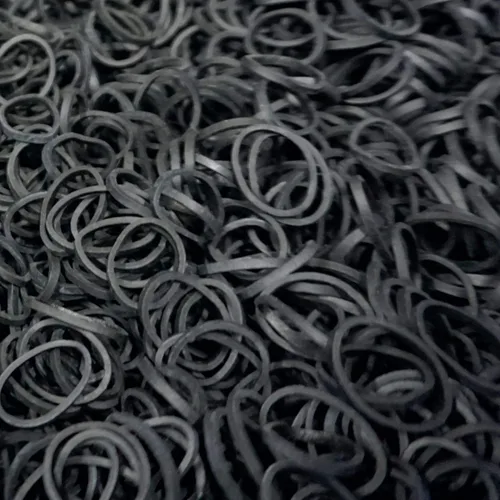 Vista 6 de 500 unidades de gomitas en contenedor de rejillas para colas de caballo y trenzas., Negro