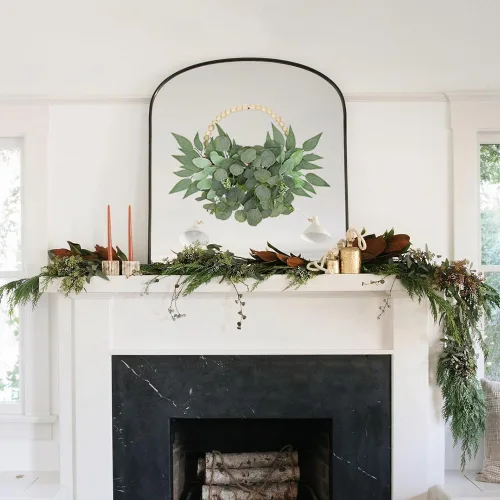 Vista 7 de Coronas artificiales de eucalipto con cuentas de madera para puerta delantera, coronas de hojas de eucalipto de 10 pulgadas, decoración de primavera