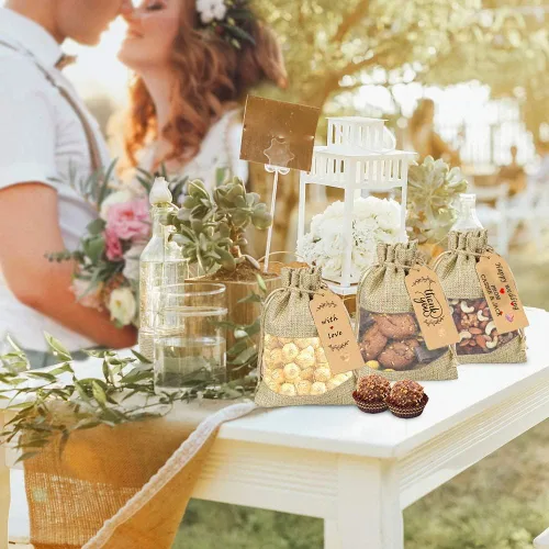 Vista 5 de GIOIPC 20 bolsas transparentes de arpillera de lino de 5 x 7 pulgadas con cordón y etiquetas de regalo adicionales para boda y cumpleaños, bolsas