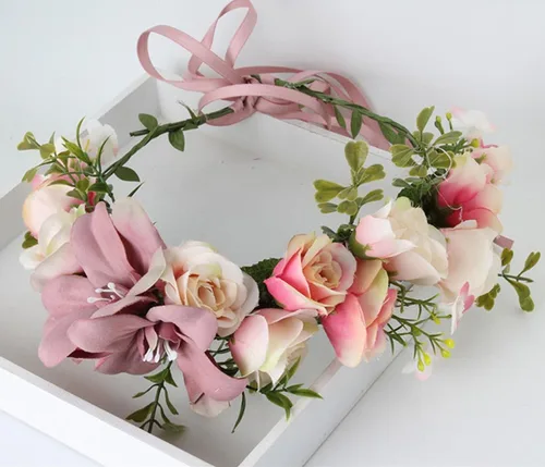 Vista 3 de Diadema Ddazzling, diseño de flores, diadema floral para bodas, guirnalda, festivales, fotografía, para mujer.