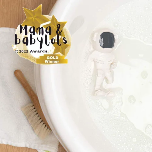 Vista 5 de AstroGNAW (blanco) Juguete de goma natural para bebé, dentición, baño y juego sensorial