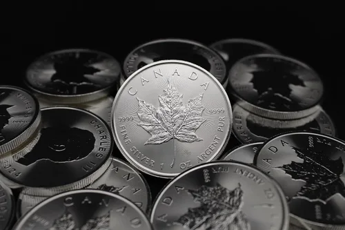 Vista 2 de 1988 - Lote actual de (5) Hoja de arce de plata canadiense de 1 oz $5 Vendedor BU