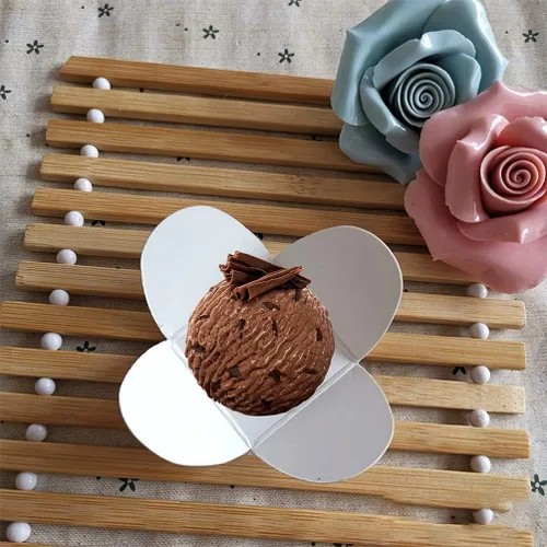 Vista 7 de Hemoton Copas de trufas de papel kraft, 400 unidades, envoltorios de chocolate, forros de postre para mini pasteles, magdalenas y suministros