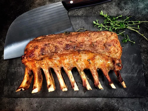 Vista 5 de Cuchillo de chef serbio forjado hecho a mano - Carnicero de cocina de espiga completa con amoladora de piedra