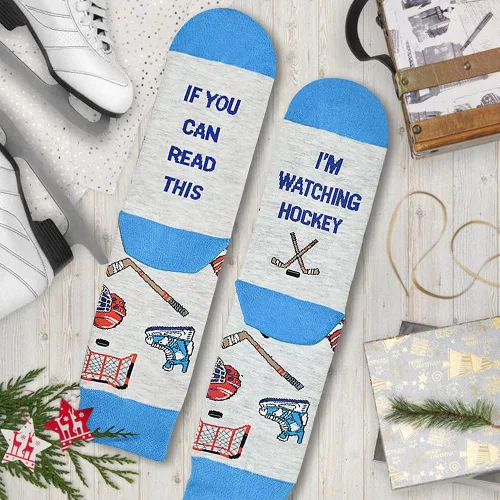 Vista 5 de If You Can Read This Funny Socks, Novedosos calcetines de hockey de cerveza, golf, juegos, carreras, esquí, pickleball amantes del regalo de Navidad