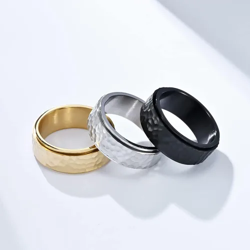 Vista 6 de Anillos de acero inoxidable para hombre, anillos martillados coloridosdoradoplatanegro, anillos de ansiedad de moda, anillos de boda, joyería