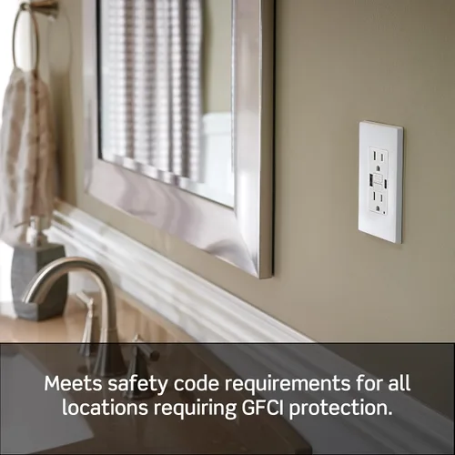 Vista 6 de Leviton SmartlockPro - Combinación GFCI de autocomprobación 15A con USB tipo A y tipo C en pared, cargador USB para teléfonos inteligentes y Blanco
