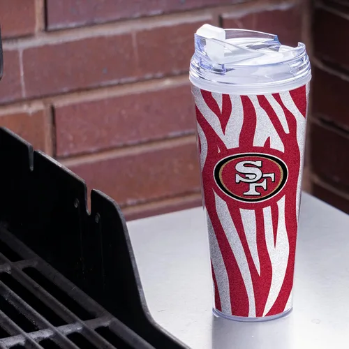 Vista 2 de Rico Industries NFL Football Glitter 24 onzas Vaso de purpurina acrílico con tapa con bisagra, Vaso de doble pared oficialmente licenciado con pajita