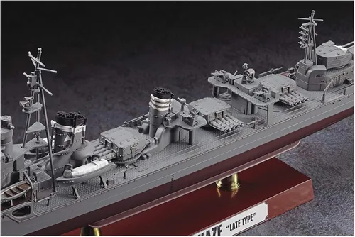 Vista 3 de Hasegawa HAZ29 1:350 Escala IJN Destructor Shimakaze Tipo tardío Modelo de plástico