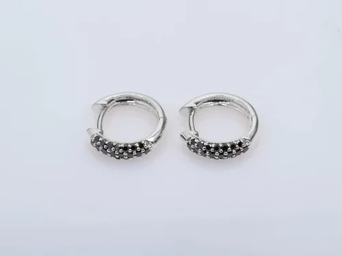 Vista 3 de Dazzlingrock Collection Pendientes de aro Huggies de 14 quilates con piedras preciosas y diamantes para mujer, oro blanco