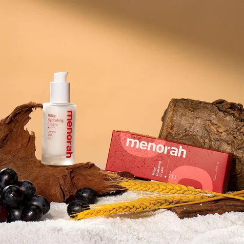 Vista 2 de menorah Crema hidratante lechosa con leña y avena – Loción facial ultraligera, calmante e hidratante para pieles sensibles y secas, hidratación