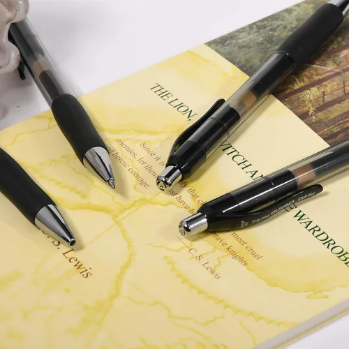 Vista 6 de AIHAO Bolígrafos de gel, punta media, tinta negra, paquete de 12 bolígrafos retráctiles de tinta de gel con tinta de primera calidad y agarre cómodo