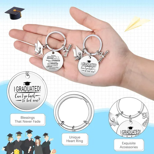 Vista 3 de Batiyeer 48 piezas de regalos de graduación para mujeres, hombres, clase de 2023, estudiantes, llavero de regalo con tarjeta de regalo, bolsa
