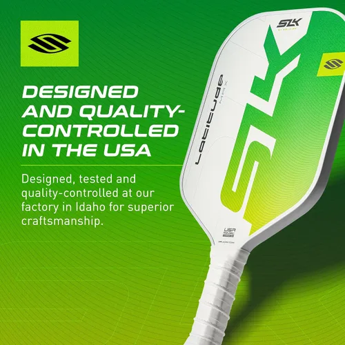 Vista 6 de Selkirk Sport SLK Latitude Pickleball Paddles Lightweight Graphite Core A pickleball racket with SpinFlex+ for unmatched spin and control on