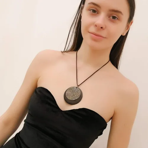 Vista 7 de COOSTUFF ANNA- Collar con dije para mujer, joyería de madera hecha a mano, collar largo para mujer