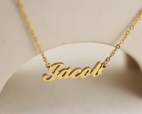 Vista 4 de Collar con nombre grabado personalizado para mujeres y amigas