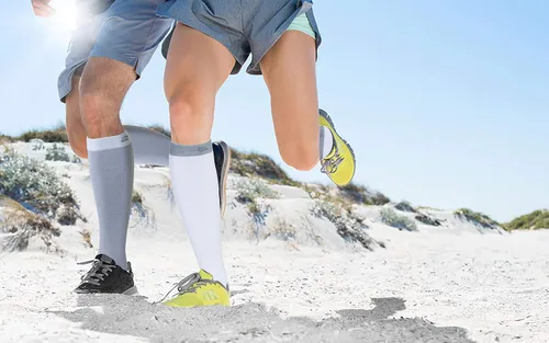 Vista 6 de CS CELERSPORT 3 pares de calcetines de compresión de 20 a 30 mmHg para hombres, calcetines de apoyo atlético para correr