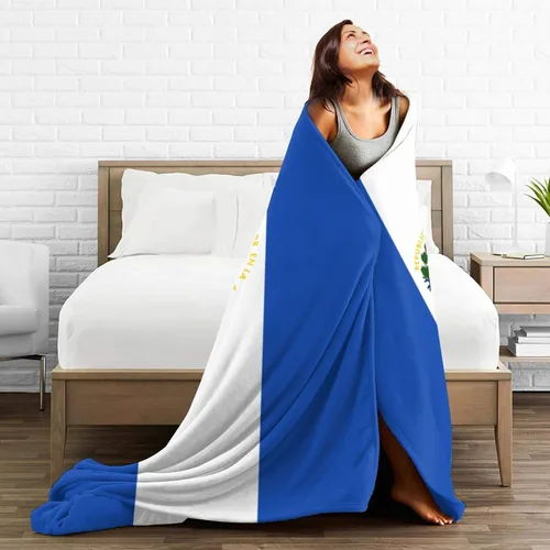 Vista 6 de Manta de franela con diseño de bandera de El Salvador, suave y afelpada, acogedora manta de franela para sofá, cálida y decorativa