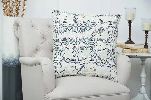 Vista 4 de C&F Home Esha - Almohada decorativa de algodón de 22 x 22 pulgadas, 22 x 22 pulgadas, color blanco
