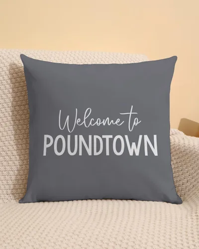 Vista 4 de Divertida funda de almohada de bienvenida a Pound-Town, divertida decoración de almohada con temática de pareja para el hogar, boda, regalos