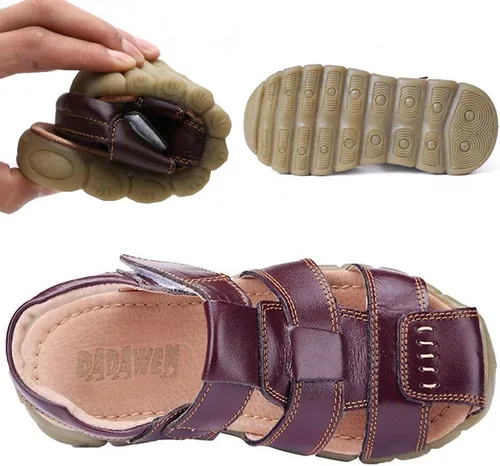 Vista 4 de DADAWEN - Sandalias deportivas de cuero para niños y niñas, puntera cerrada, para exteriores (para bebés, niños pequeños y grandes)