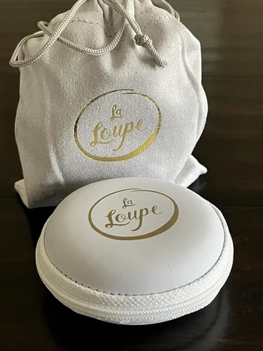 Vista 31 de by Wendra Collar con aumento, elementos naturales para aumentar la visión y la energía. ¡Deja tus lentes de lectura en casa! La Loupe