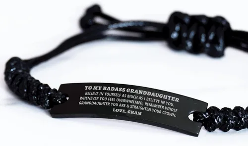Vista 3 de Pulsera de cuerda negra con texto en inglés To My Badass Granddaughter Believe In Yourself, Navidad, graduación, cumpleaños, regalo de Gram, Zinc