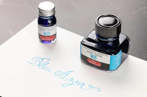 Vista 7 de Tinta para pluma estilográfica Herbin - Botella de 30 ml - Bleu Azur