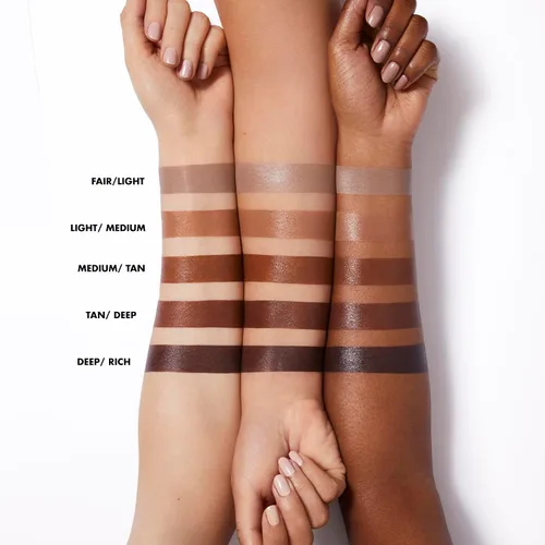 Vista 3 de e.l.f. Halo Glow Contour Beauty Wand, varita de contorno líquida para un aspecto naturalmente esculpido, fórmula que se puede construir, vegana