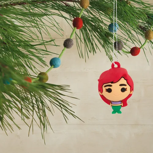 Vista 4 de Hallmark Disney Princess - Adornos de Navidad en miniatura, juego de 6