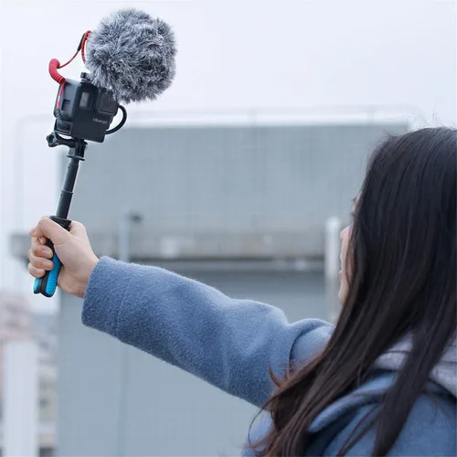 Vista 7 de V2 - Carcasa para vlogging con micrófono, soporte para zapata fría, compatible con GoPro Hero 7 6 5, adaptador de audio de micrófono, accesorios