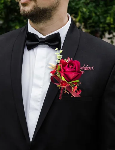 Vista 4 de Juego de ramillete y boutonniere para novio, novia, padrinos de boda, fiesta de graduación, rosas artificiales para hombres, boda, madre, abuela
