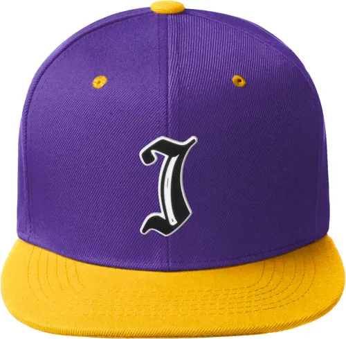 Vista 121 de Daxton Gorra clásica con visera de billete plano con letras del alfabeto inglés antiguo de la A a la Z