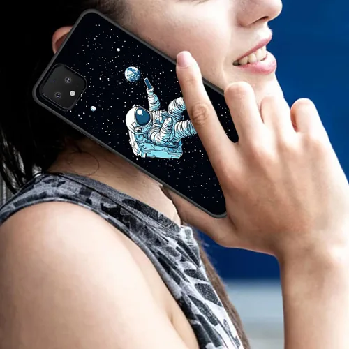 Vista 5 de Funda delgada para Pixel 4 XL, funda delgada de silicona de TPU suave a prueba de golpes para Google Pixel 4 XL, astronauta en el espacio