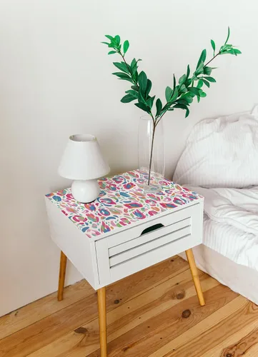 Vista 4 de RoomMates EttaVee - Papel tapiz con diseño de leopardo, color rojo