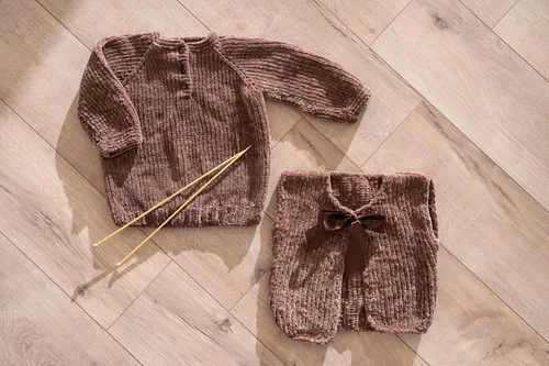 Vista 8 de Keche Hilo para ganchillo, hilo de terciopelo, chenilla suave, manta de bebé voluminosa amigurumi Yarn 3.53 oz (132 yardas) - Arona