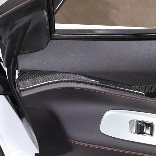 Vista 4 de Daeiclru Panel de puerta interior de automóvil de fibra de carbono real compatible con Chevrolet Corvette C8 2020-2023, tira decorativa para puerta