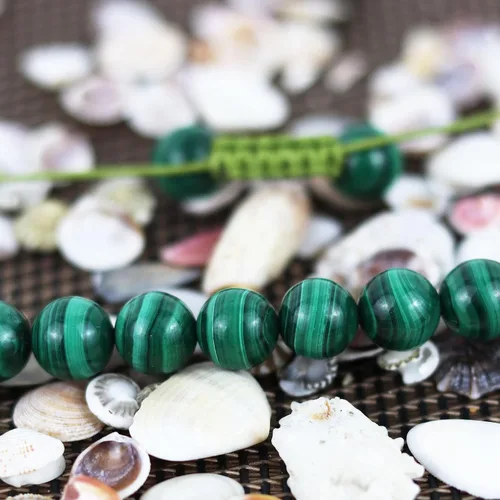 Vista 4 de DAZCOLO Pulsera de gemas hecha a mano con piedras preciosas de macramé ajustable de 0.315 in, cuentas redondas, cristales de cuarzo