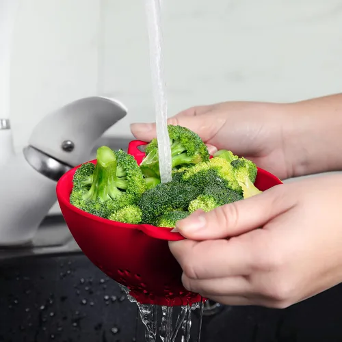 Vista 5 de Meadow Lane - Colador pequeño de 6 pulgadas, libre de BPA, apto para lavavajillas, con asas dobles, escurridor compacto de alimentos para bayas