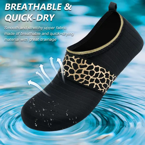 Vista 2 de Deevike Zapatos acuáticos para mujeres y hombres, estilo descalzo, de secado rápido, calcetines de agua sin cordones para playa, piscina, natación