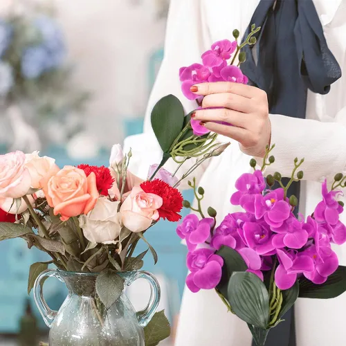 Vista 3 de 4 piezas de flores artificiales de seda Phalaenopsis, 20 cabezas de orquídea mariposa falsas moradas para boda, ramo floral, decoración de centros
