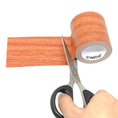 Vista 4 de Parche de cinta de reparación de 2.2 x 15 pies, adhesivo texturizado de madera, parche impermeable realista para suelo, escritorio, silla, sofá