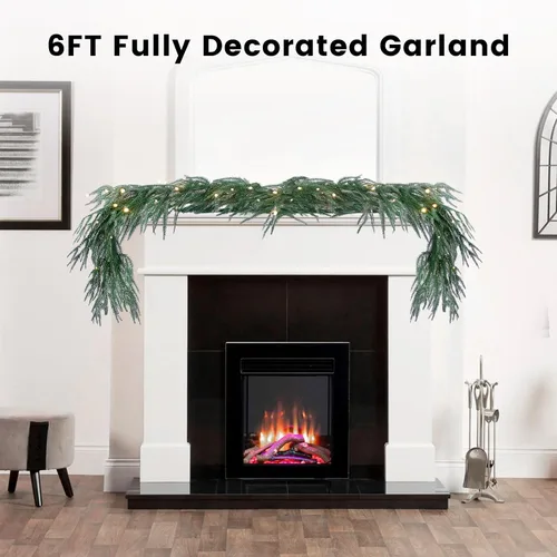 Vista 2 de Guirnalda de Navidad de 6 pies preiluminada de pino Norfolk con luces LED – Guirnalda iluminada operada a batería para repisa, escaleras