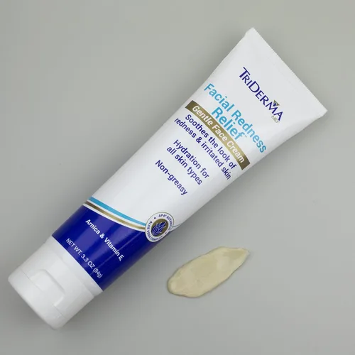 Vista 3 de TriDerma Paquete de alivio del enrojecimiento facial, limpiador facial suave más crema facial hidratante, tratamiento calmante diario