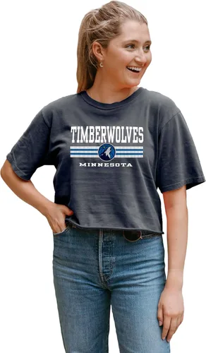 Vista 6 de Blue 84 Camiseta corta de la NBA para mujer, con licencia oficial de la NBA, color del